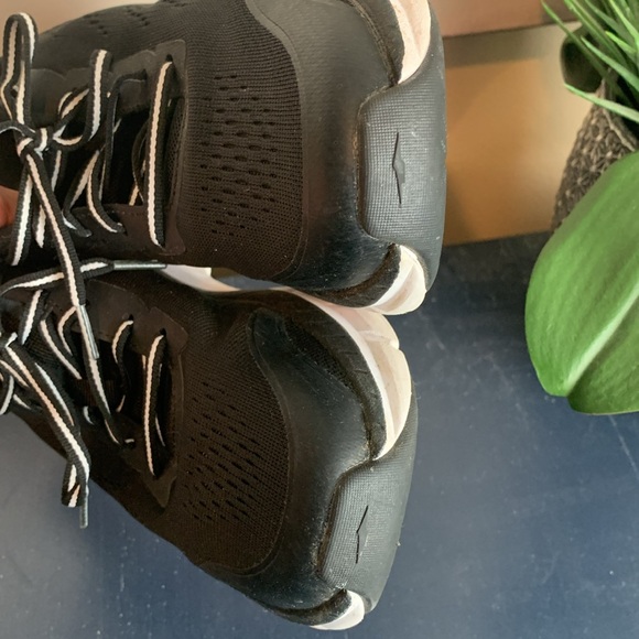 Avia Women’s Athletic Trainer Sneakers Black Size 8.5 - Picture 3 of 8